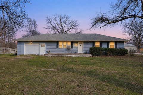 Photo of 529 N 5 Street, Lacygne, KS 66040 (MLS # 2637912)