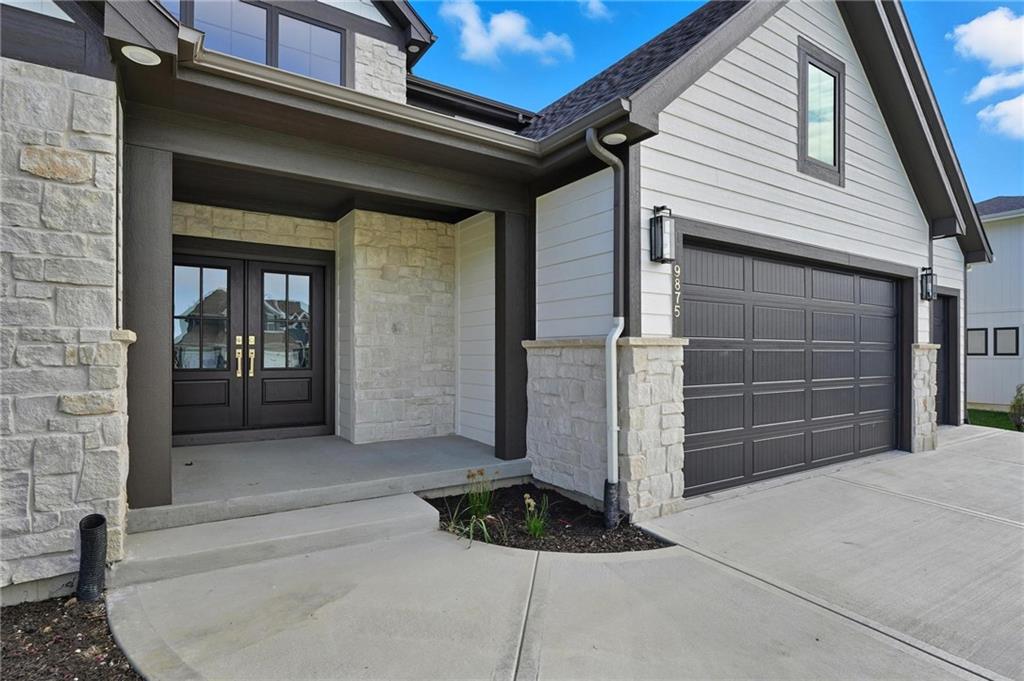 9785 Ambrosia Lane