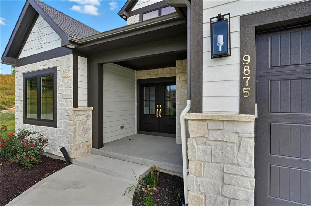 9785 Ambrosia Lane