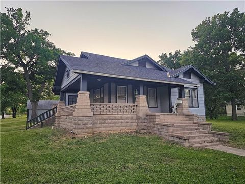 511 S State Street, Yates Center, KS 66783 - MLS#: 2536451