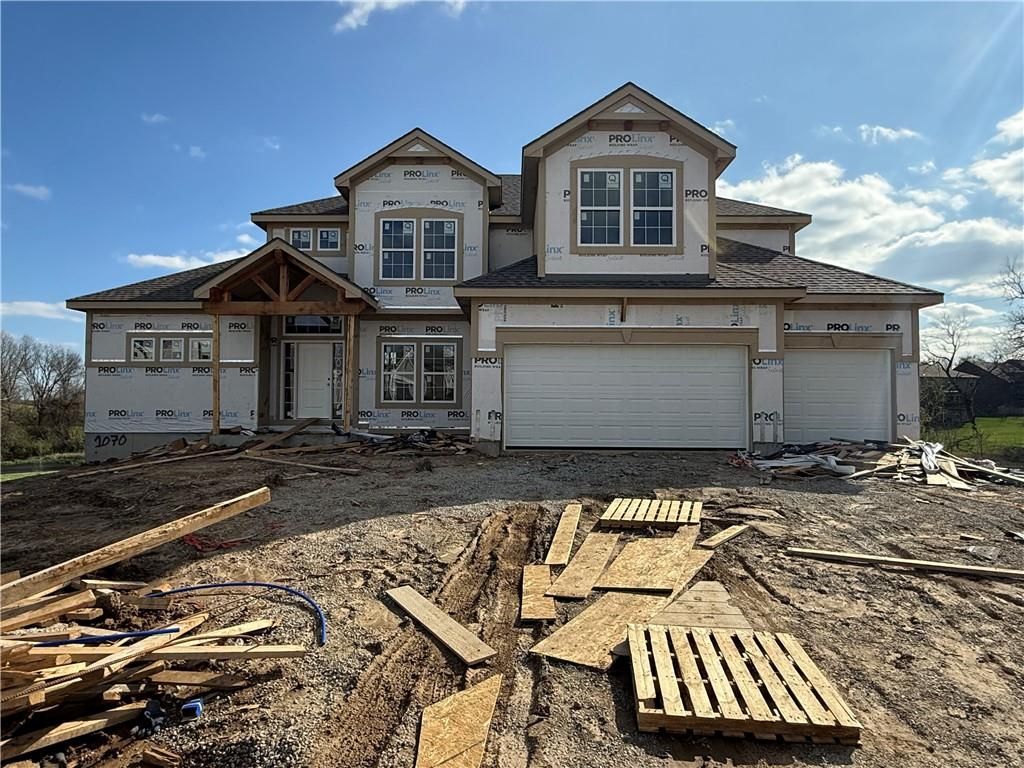 Photo of 1070 Fir Lane, Liberty, MO 64068 (MLS # 2612385)