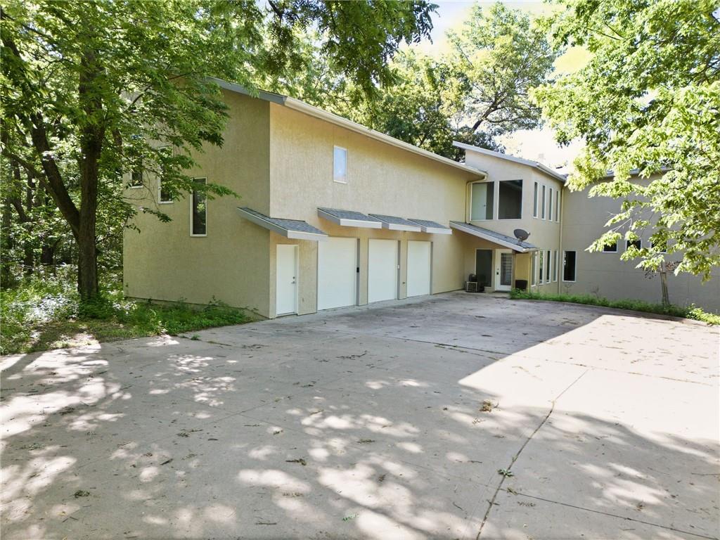 16371 Lake Point Drive