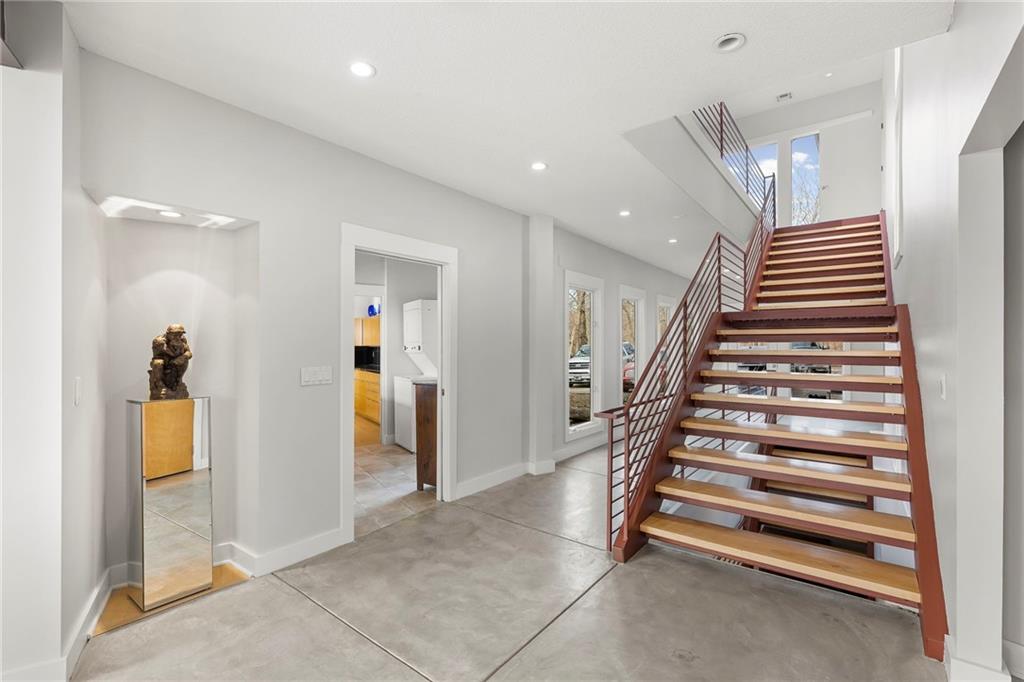 16371 Lake Point Drive