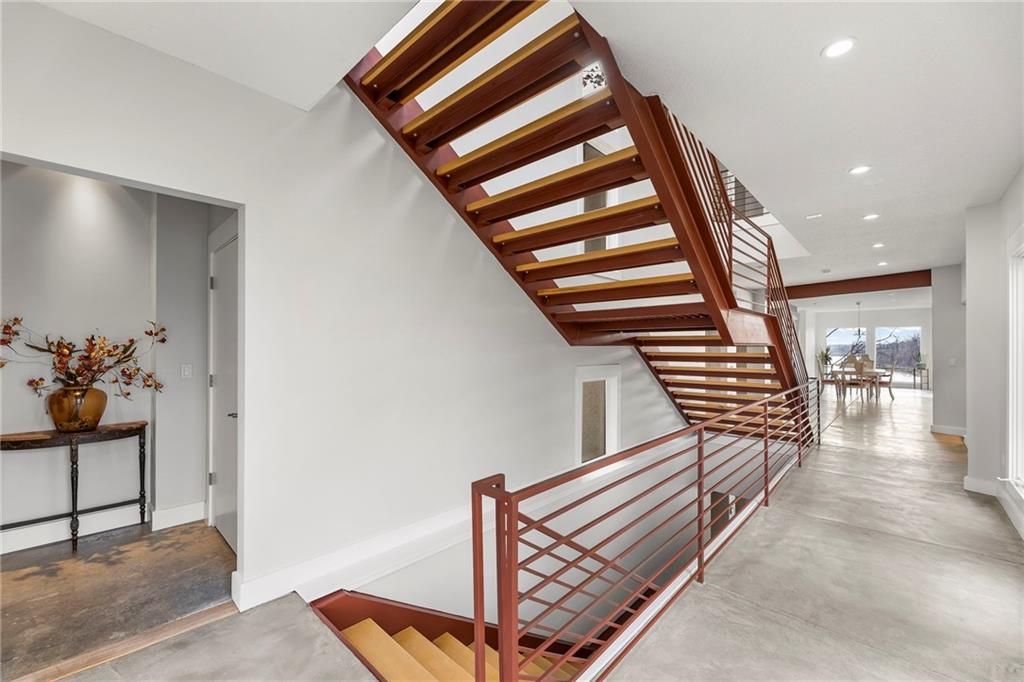 16371 Lake Point Drive