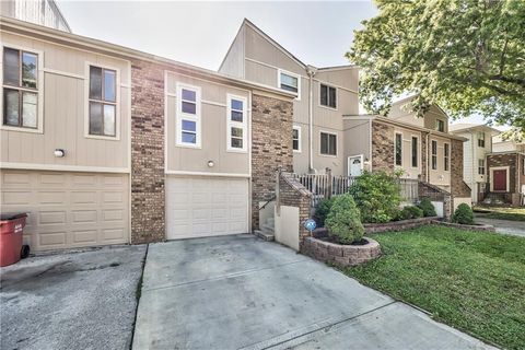 2904 5th Street Blue Springs MO 64014