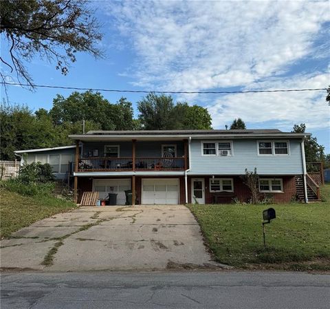 1402 Cherokee Street, Leavenworth, KS 66048 - MLS#: 2598418