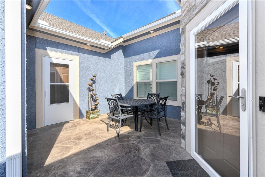 4925 Tallgrass Street