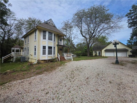 Photo of 16840 W 287th Street, Paola, KS 66071 (MLS # 2645953)