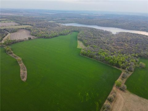 6675 Irwin Road Mound City KS 66056