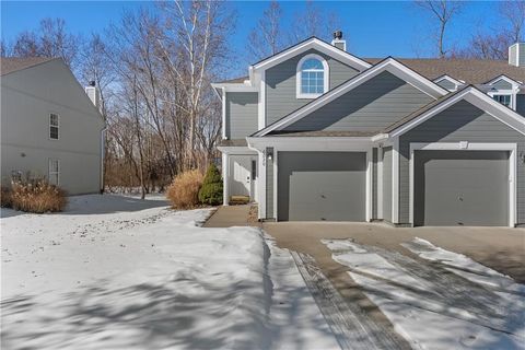 6020 NE Moonstone Drive Lee's Summit MO 64064