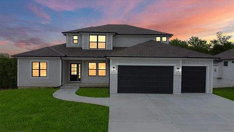 502 Blackhawke Drive Smithville MO 64089