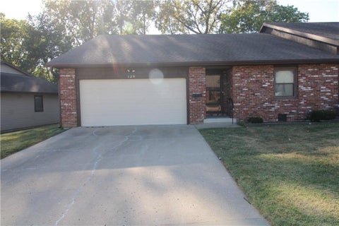 Photo of 128 S Ryans N/A, St Joseph, MO 64506 (MLS # 2640785)