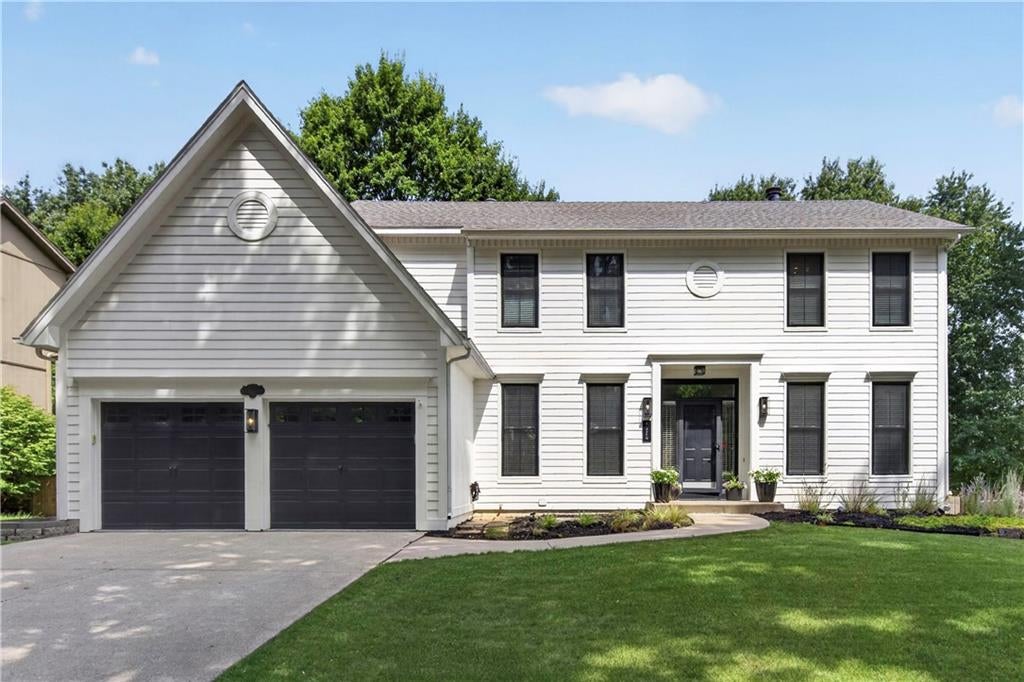 5210 W 157TH Place