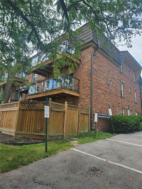 4614 Holly Street 3