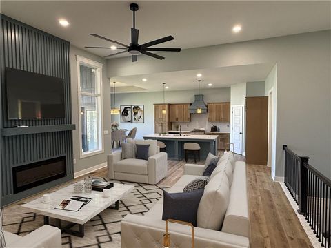 13742 Elmwood Avenue Bonner Springs KS 66012