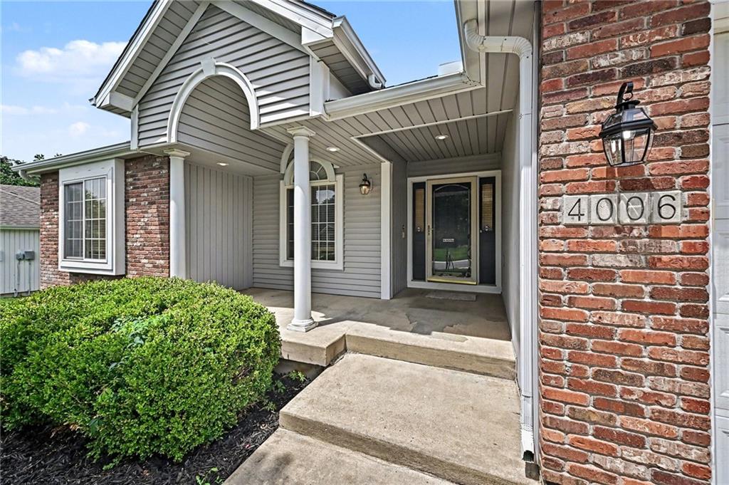 4006 N 108th Court