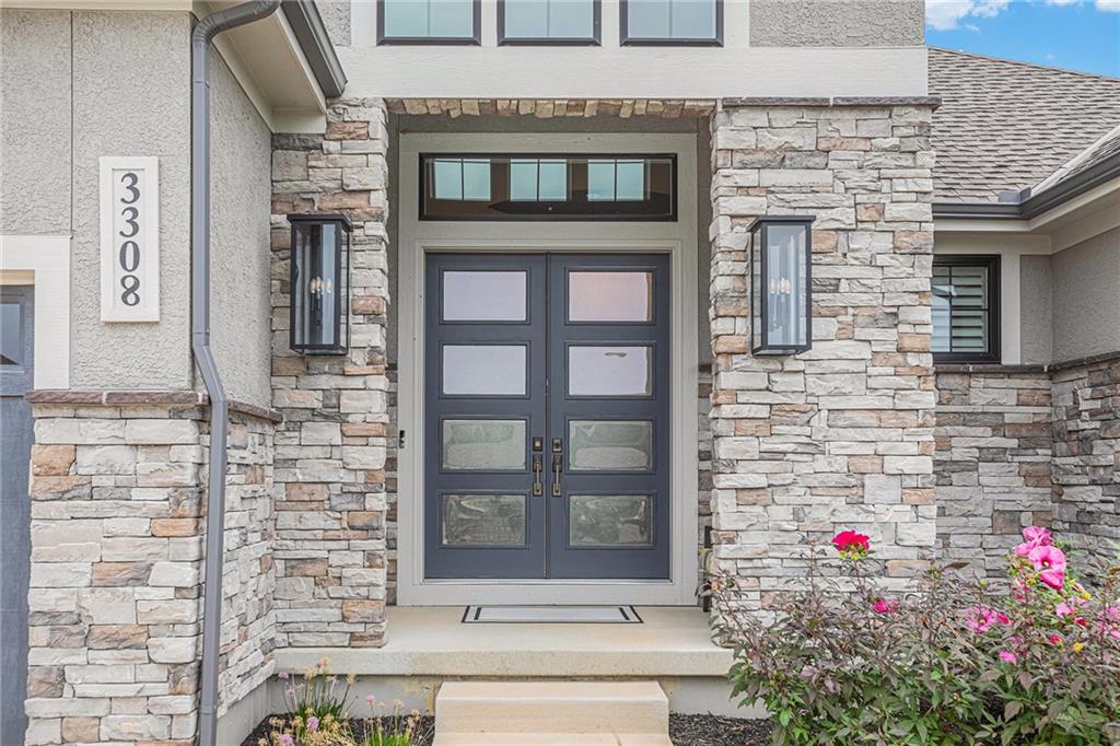 3308 W 150th Terrace