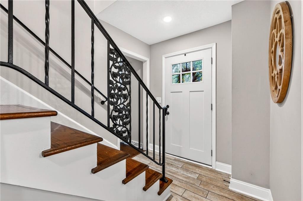 4301 NE 48th Terrace