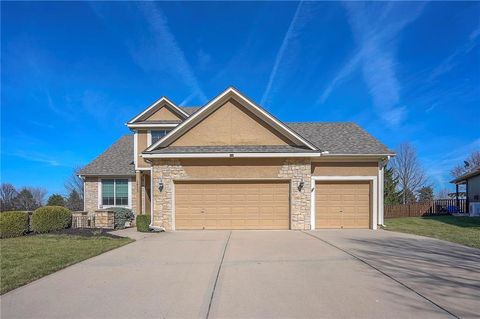 16155 S Harbinger Street Olathe KS 66062