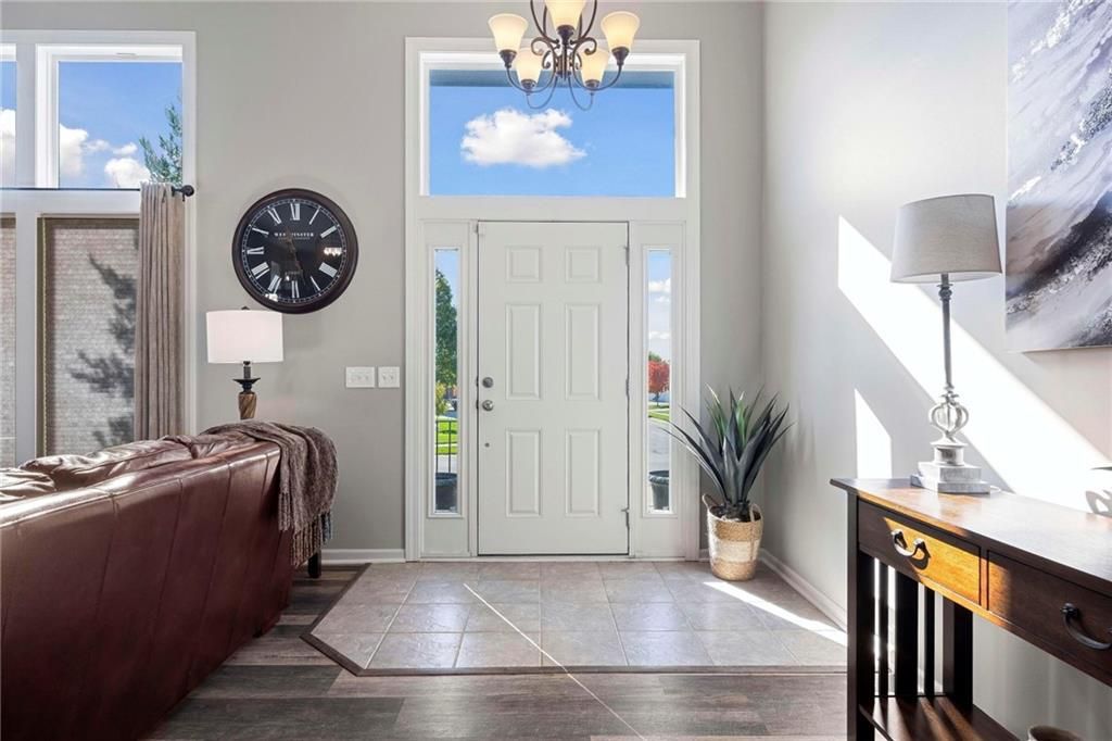 Photo of 978 Sherman Drive, Liberty, MO 64068 (MLS # 2585275)