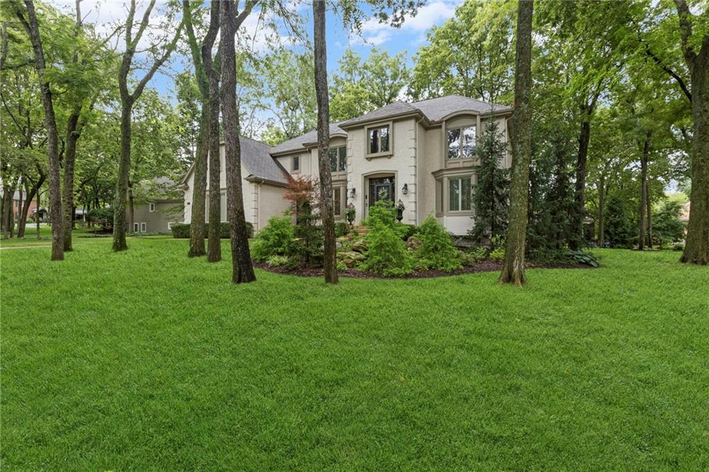 16800 S Country Club Drive