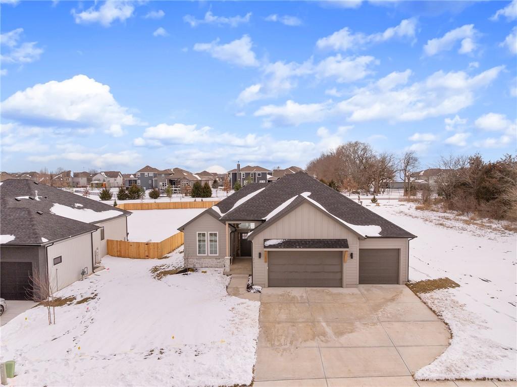 25032 W 141st Terrace