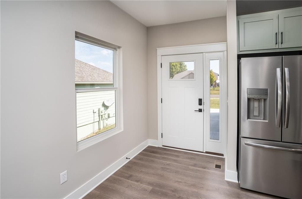 915 Eagle Ridge Drive