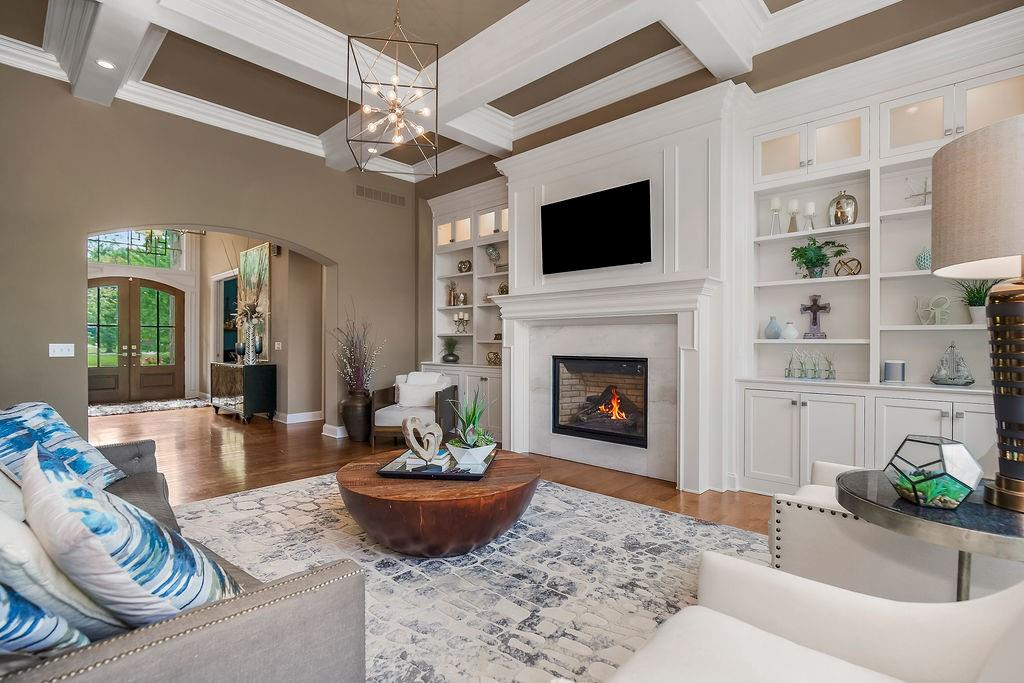 4600 W 146th Street