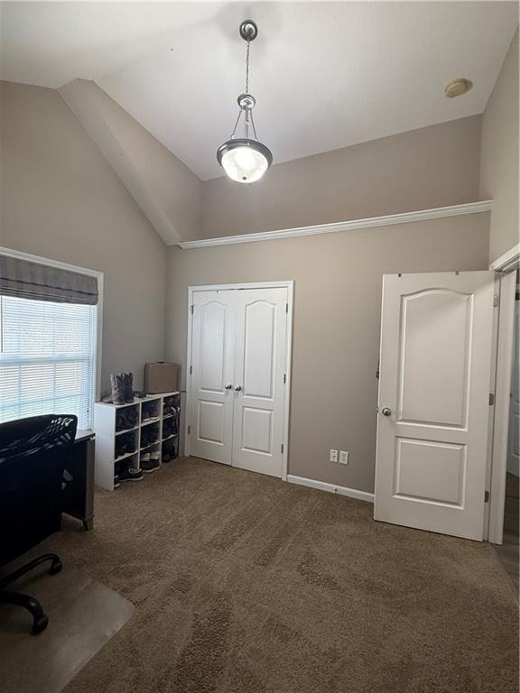 Kansas City, Missouri 64133, United States, 3 Bedrooms Bedrooms, ,2 BathroomsBathrooms,Residential,Pending,127604