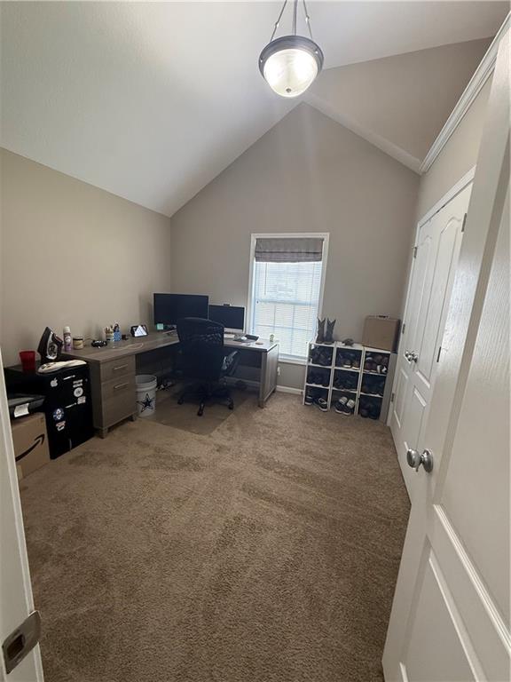 Kansas City, Missouri 64133, United States, 3 Bedrooms Bedrooms, ,2 BathroomsBathrooms,Residential,Pending,127604