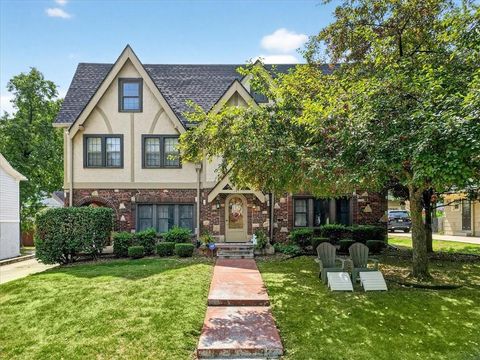 441 W 67th Street, Kansas City, MO 64113 - #: 2572014