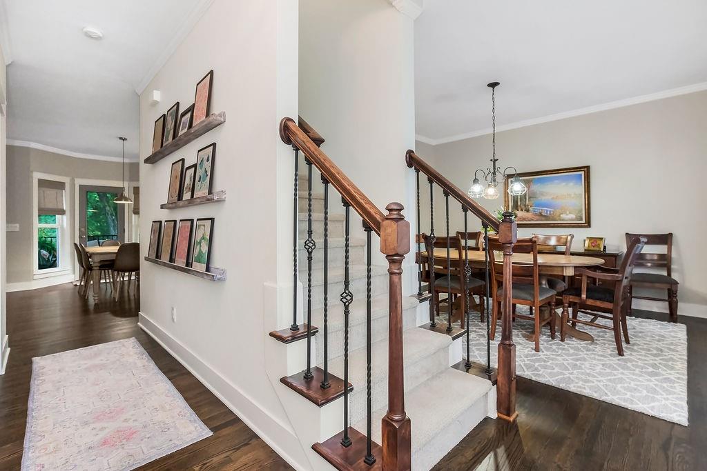 1033 Holt Drive