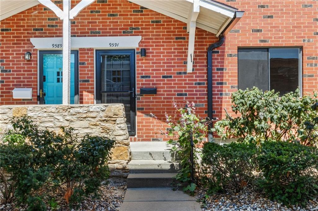 9591 Outlook Drive