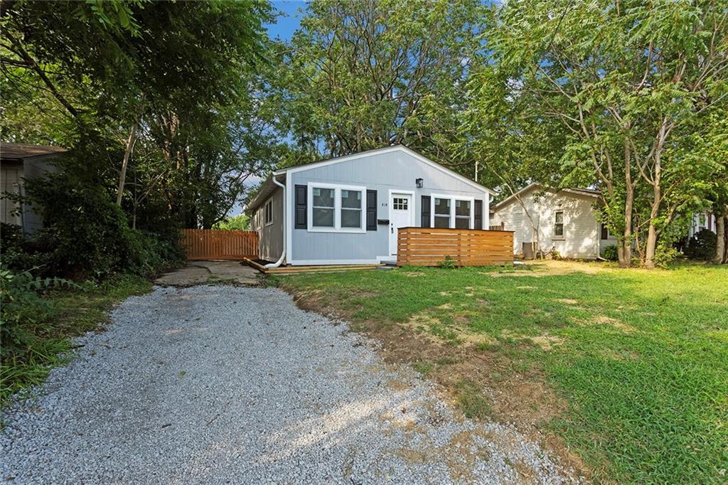 414 W Mechanic Avenue