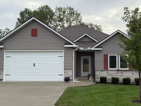 517 Village Lane, Harrisonville, MO 64701 - #: 2578180