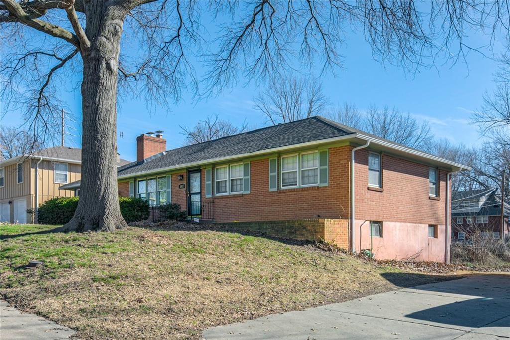 Photo of 2617 N 83rd Street, Kansas City, KS 66109 (MLS # 2606826)