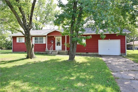 309 W 25th Street, Baxter Springs, KS 66713 - MLS#: 2574425
