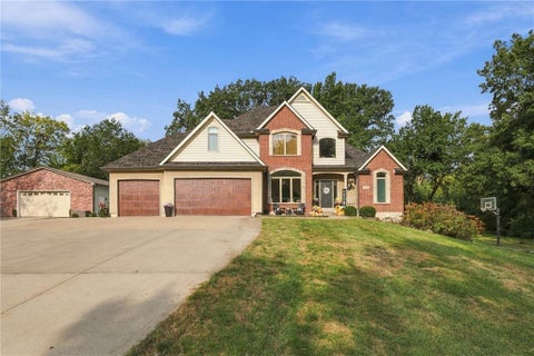 Photo of 4200 S Tyer Road, Grain Valley, MO 64029 (MLS # 2645162)