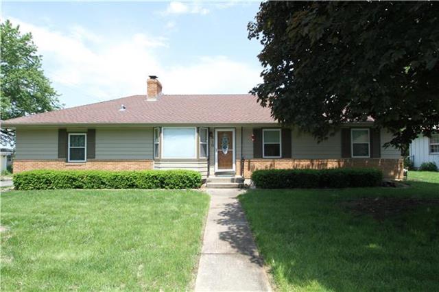 Photo 1 of 23 — 310 PARK Avenue, Buckner, MO 64016
