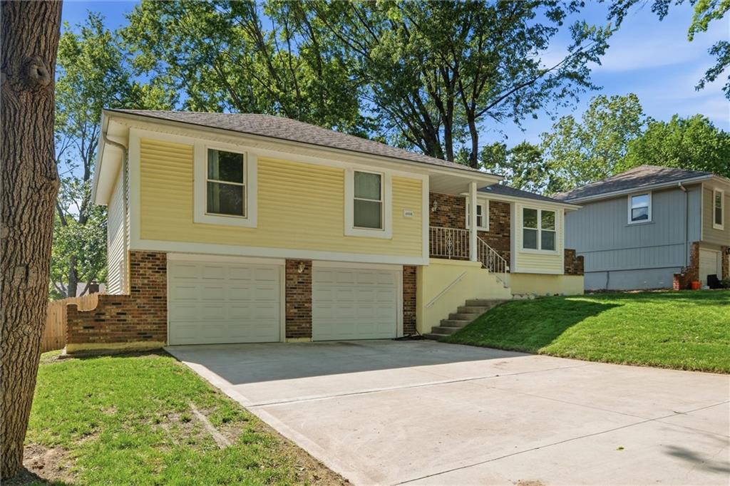 4908 S Shrank Drive