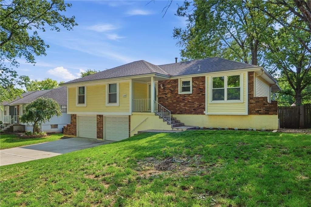 4908 S Shrank Drive