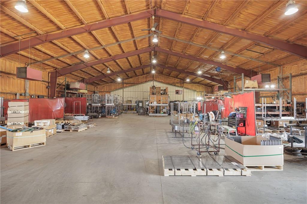 Elwood, Kansas 66024, United States, ,Commercial,Active,132200