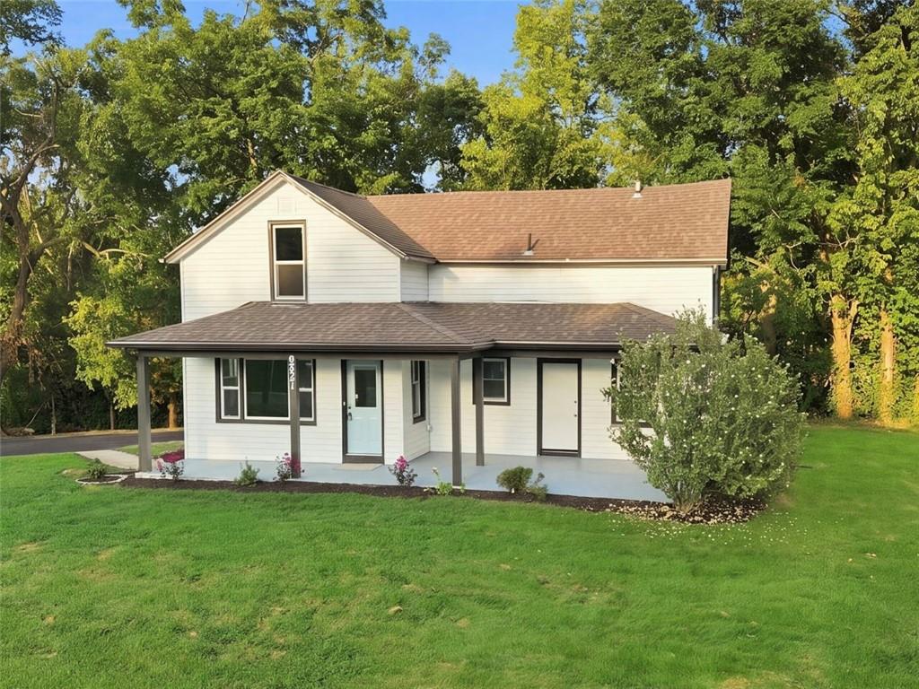 2421 N 72ND Street