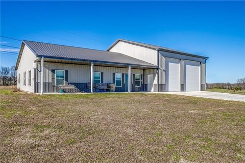 34536 W 231 Street Edgerton KS 66012