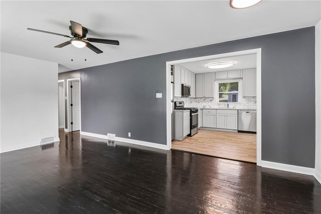 2907 S 29th Street