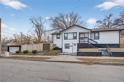 6003 Noorledge Avenue Kansas City MO 64123