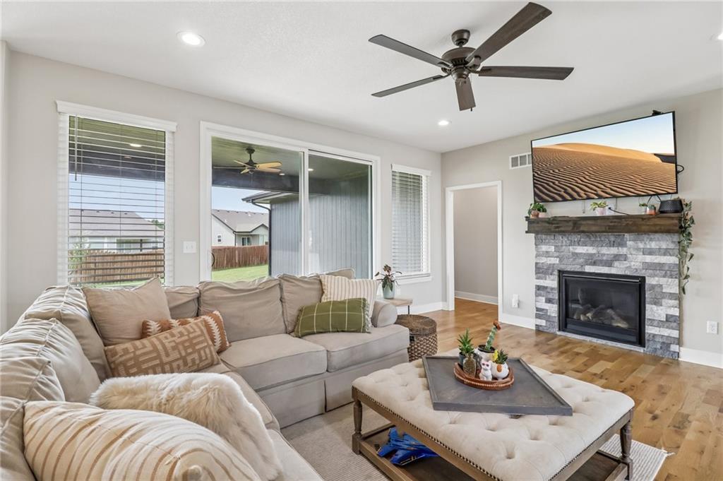 2705 Meadowbrook Court