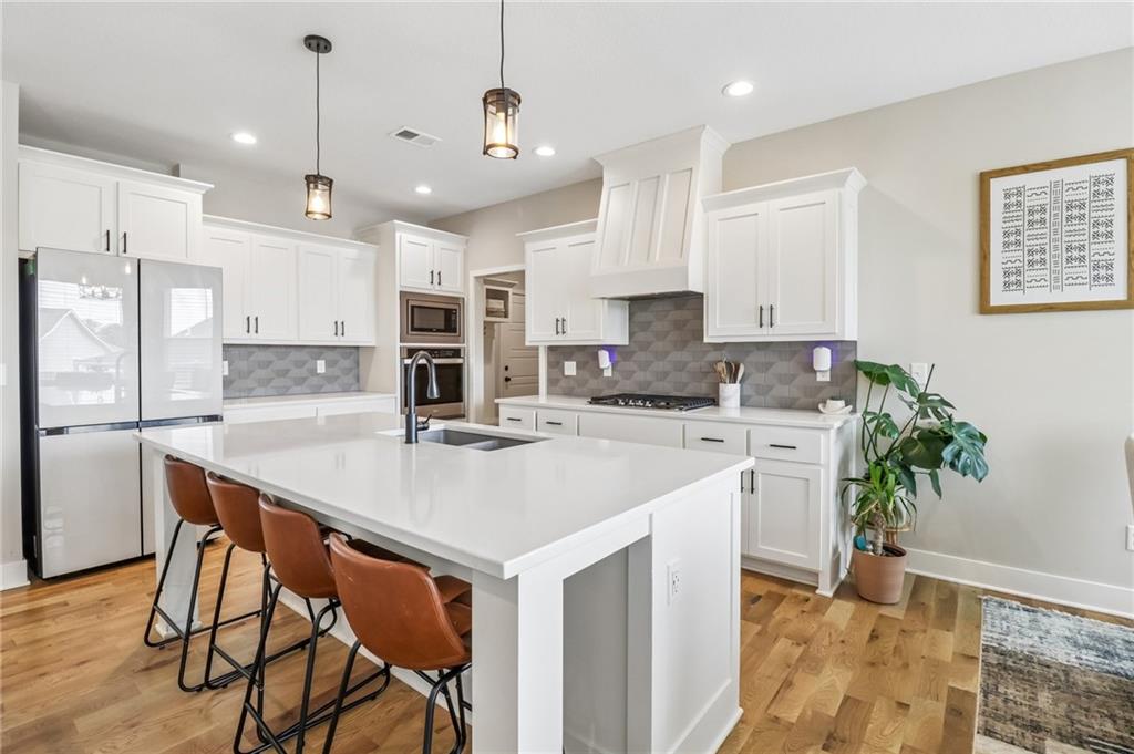 2705 Meadowbrook Court