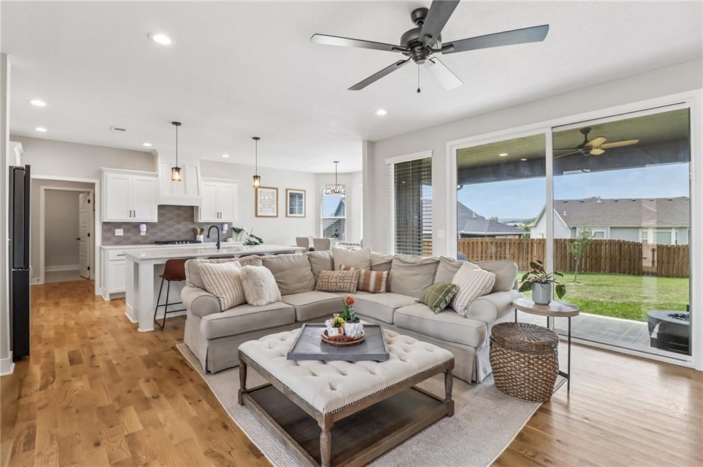 2705 Meadowbrook Court