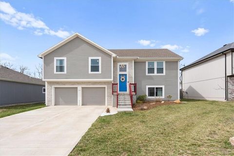 706 Hidden Meadows Drive, Paola, KS 66071 - #: 2534953